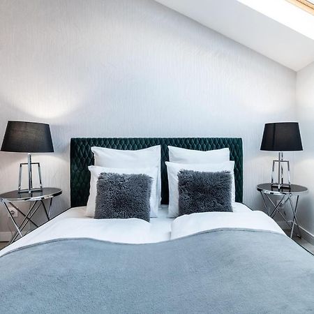 Quiet Very Central & Stylish Apt Budapest Extérieur photo