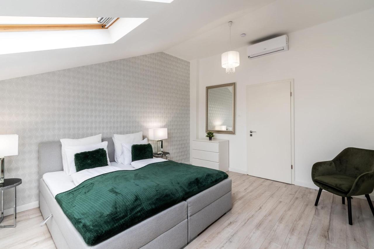 Quiet Very Central & Stylish Apt Budapest Extérieur photo