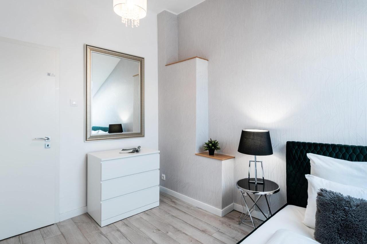 Quiet Very Central & Stylish Apt Budapest Extérieur photo