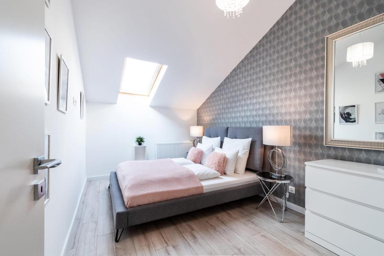 Quiet Very Central & Stylish Apt Budapest Extérieur photo