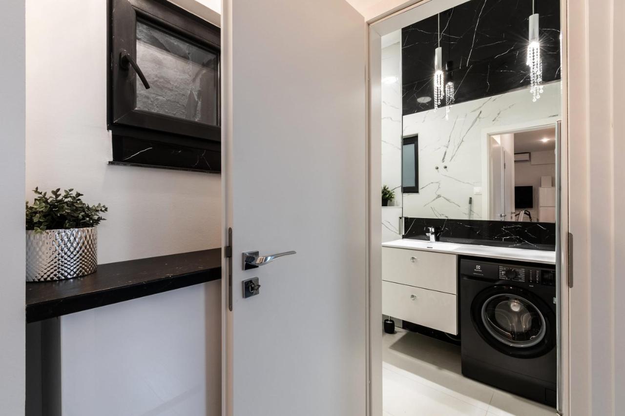 Quiet Very Central & Stylish Apt Budapest Extérieur photo